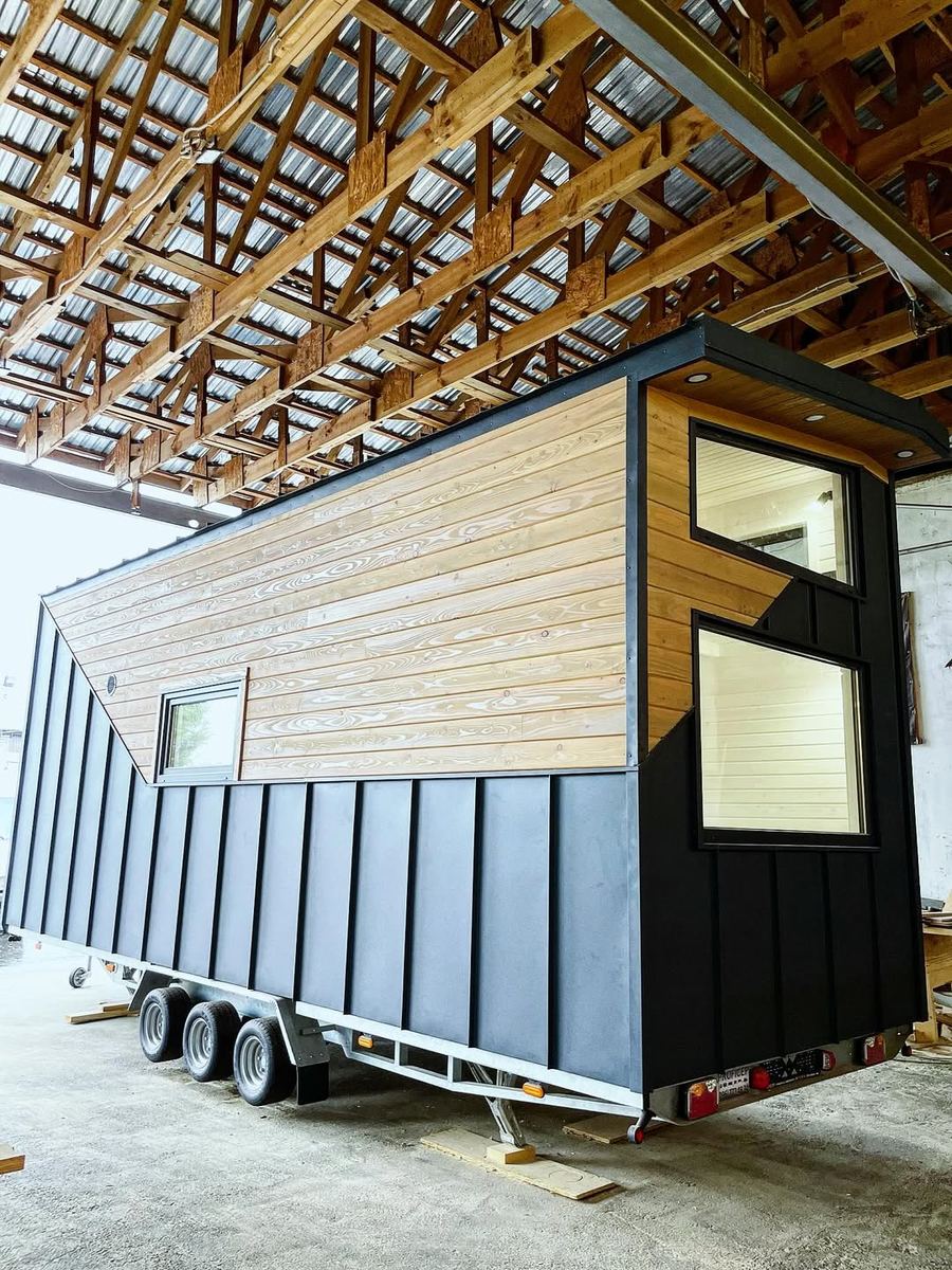 Modular home on steel chassis — factory production floor